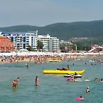 Juli 3* Sluneční pobřeží