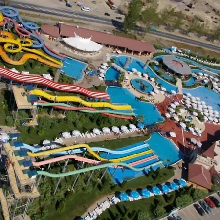 Juli Hotel 3*