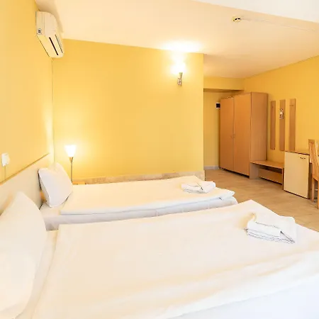 Juli 3* Солнечный берег