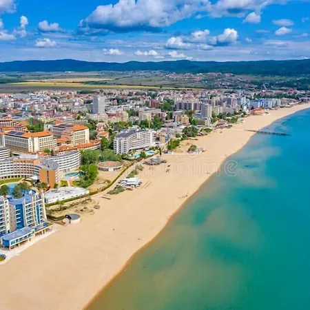 Juli Солнечный берег