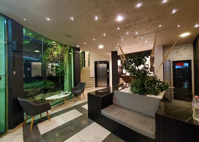 Juli 3* Slăntjev Brjag