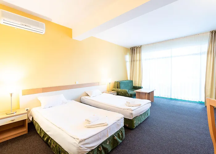 Hotell Juli Slăntjev Brjag