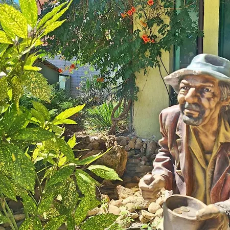 Готель Juli Сонячний Берег