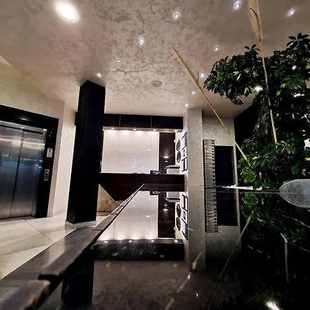 Juli Hotel