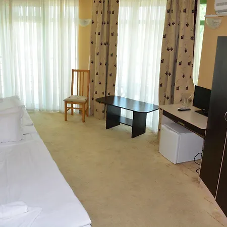 Juli Hotel